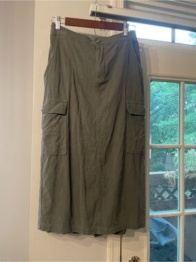 Grade and Gather Olive Green Cargo Midi Skirt, NWOT. Never Worn